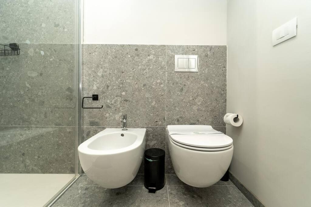 קומו Apt 2 Min From The Cathedral With Private Parking מראה חיצוני תמונה