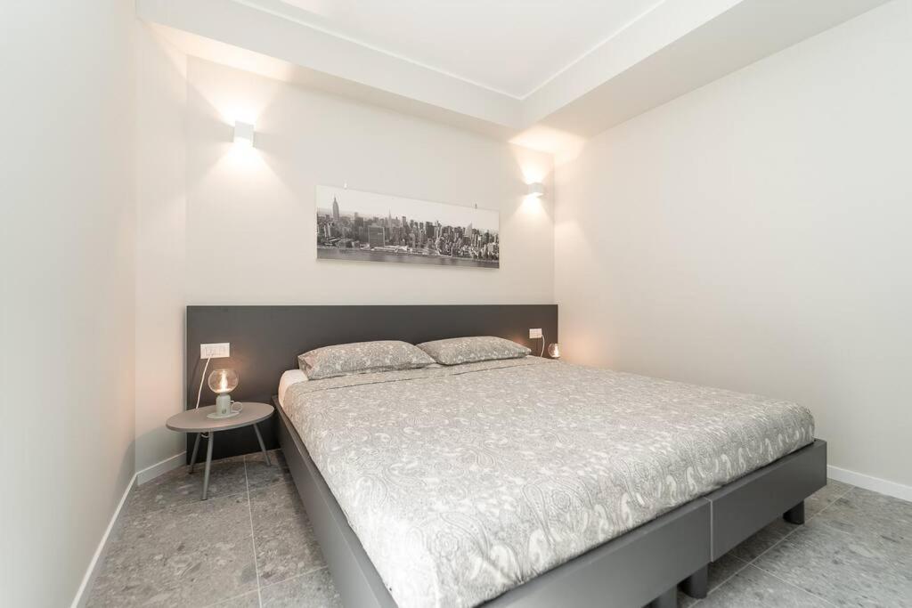 קומו Apt 2 Min From The Cathedral With Private Parking מראה חיצוני תמונה