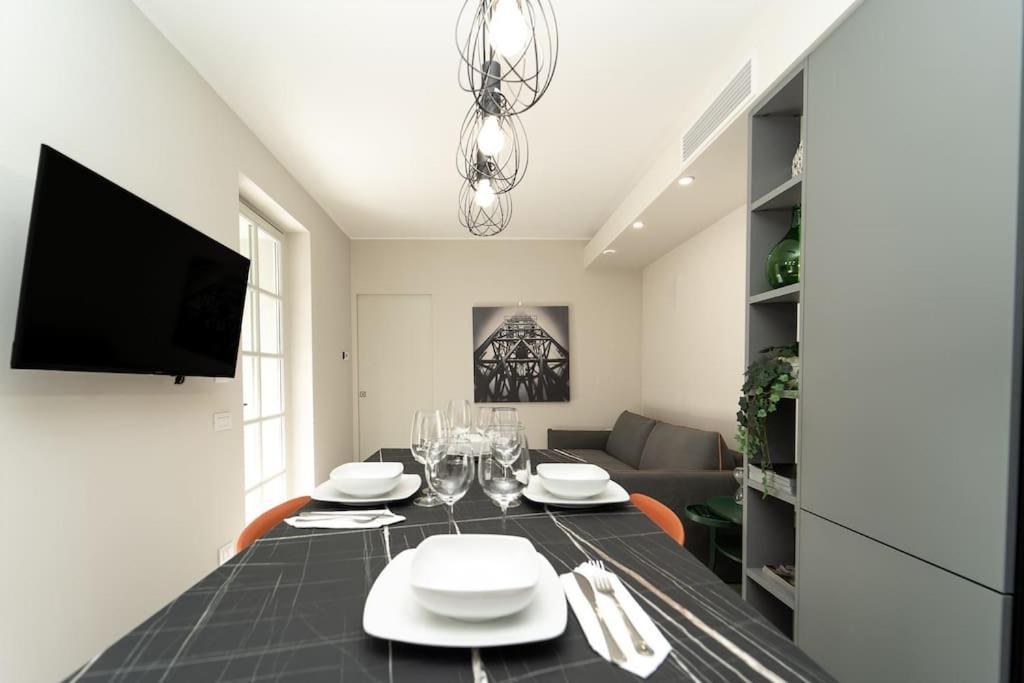 קומו Apt 2 Min From The Cathedral With Private Parking מראה חיצוני תמונה
